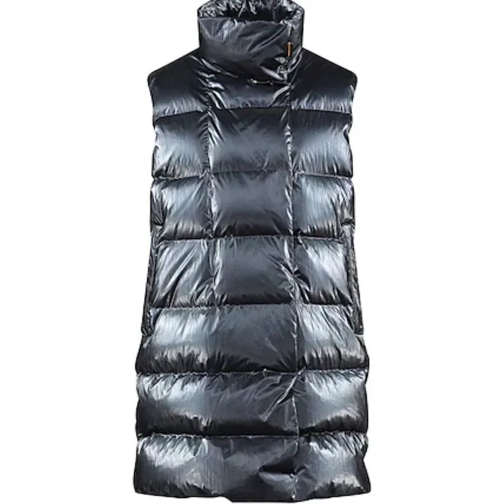 PARAJUMPERS
Shell jackets - Picture 6 of 13